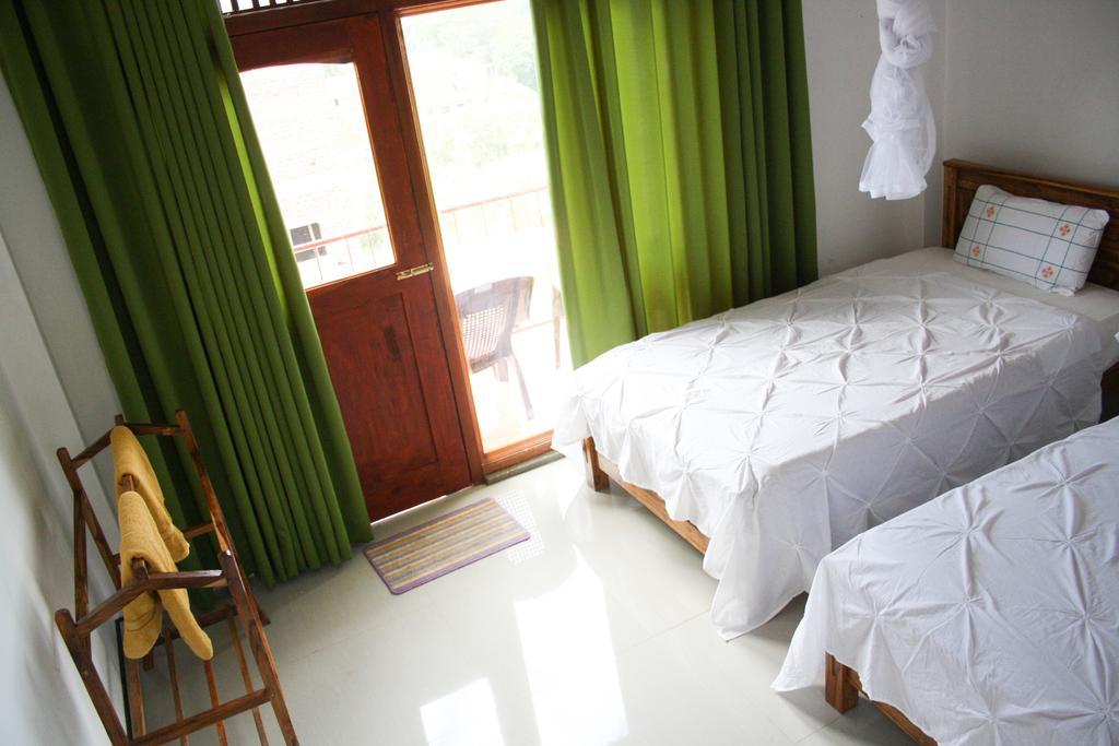 Elegant Home Stay Ella Exterior photo
