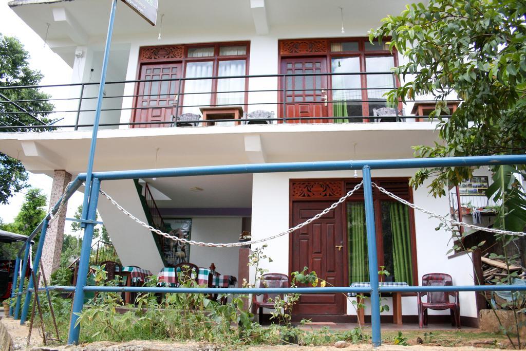 Elegant Home Stay Ella Exterior photo