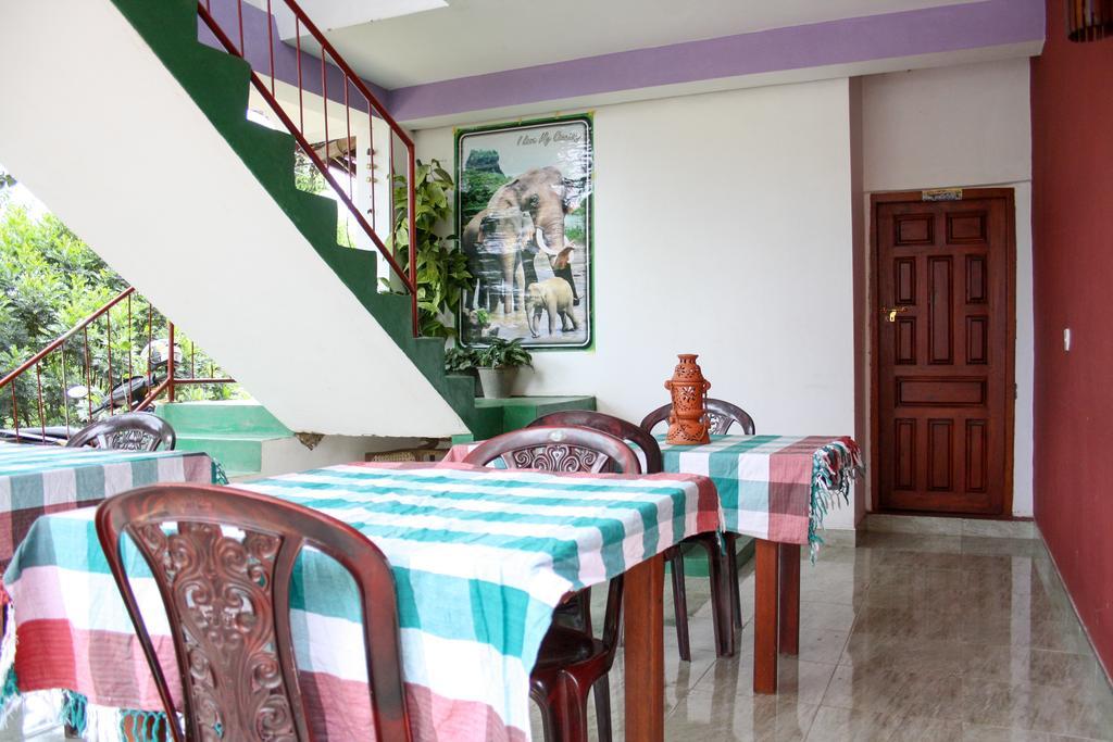 Elegant Home Stay Ella Exterior photo
