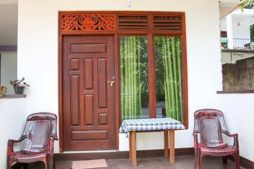 Elegant Home Stay Ella Exterior photo